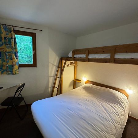 Symp'Hotel Nivolas-Vermelle Экстерьер фото